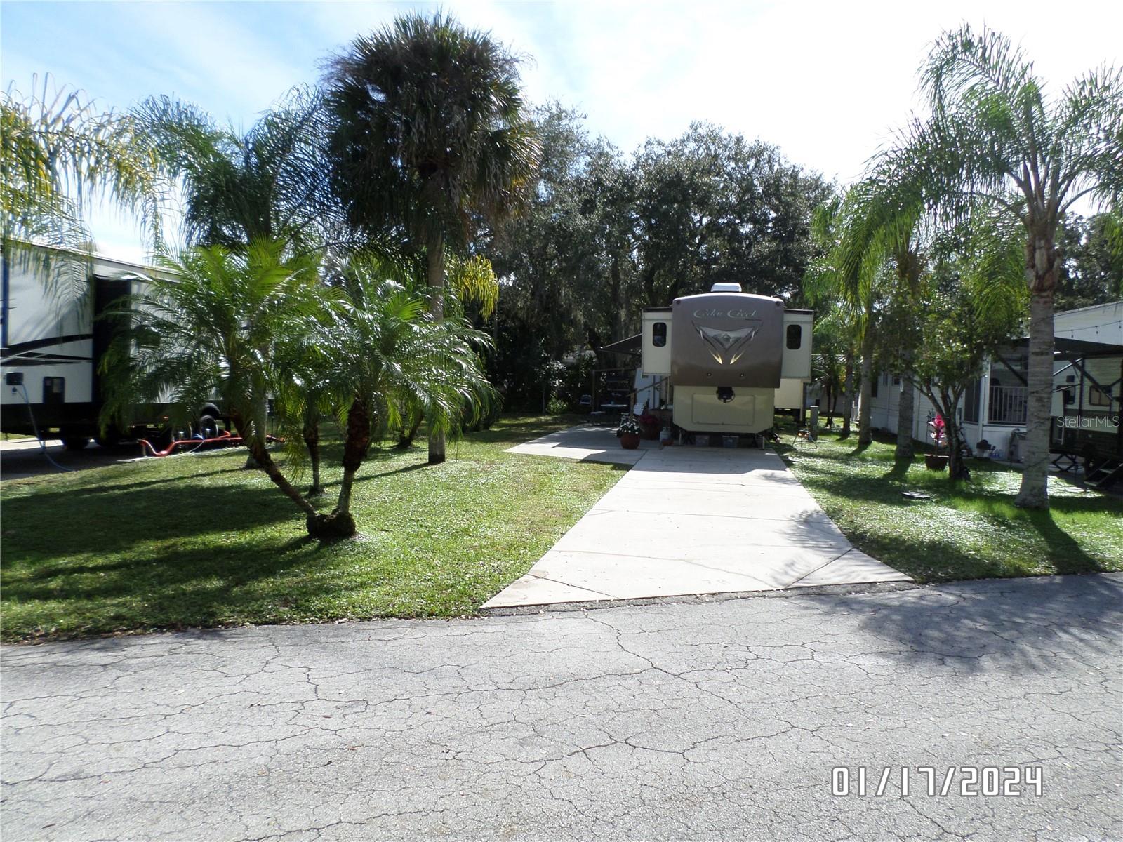 76 NW ROAN RD, RIVER RANCH, FL
