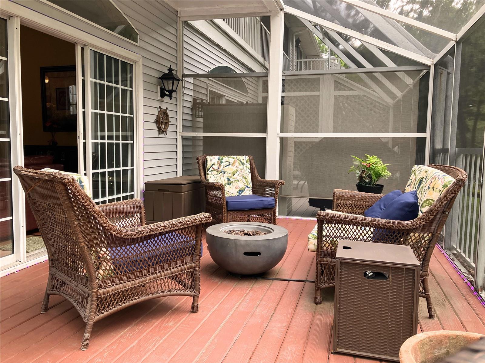 2015 VISTA DEL SOL CIR #108, LUTZ, FL — photo 8