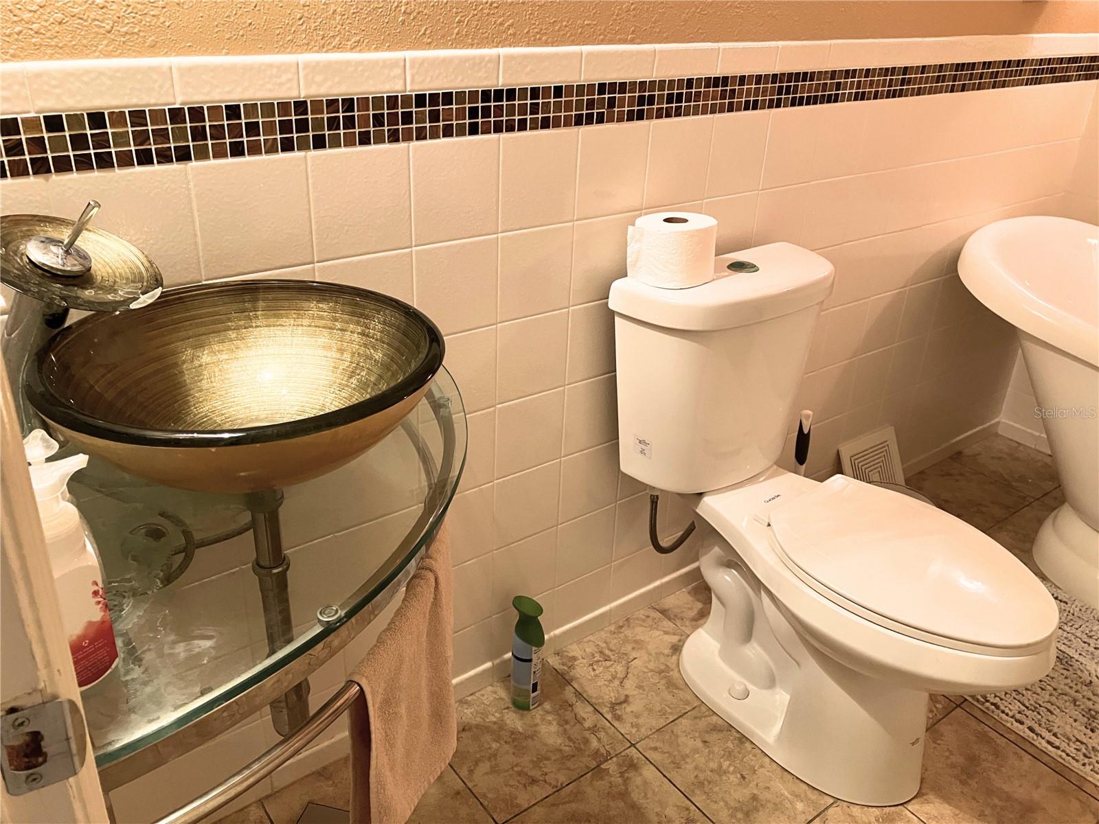 2015 VISTA DEL SOL CIR #108, LUTZ, FL — photo 15