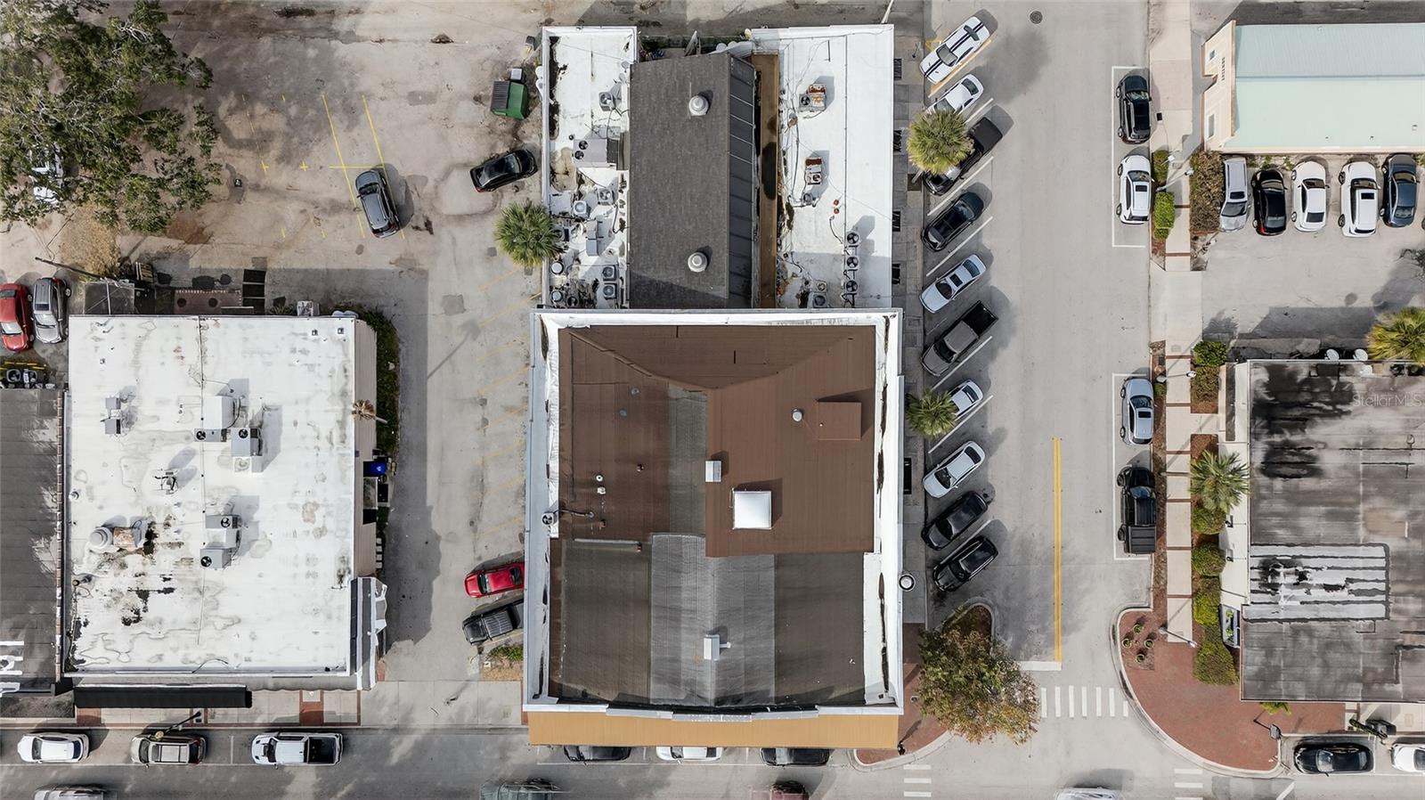 219 BROADWAY, KISSIMMEE, FL — photo 3