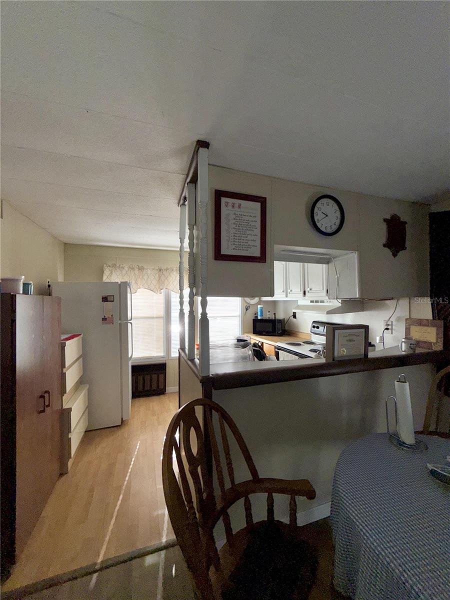 1370 COUNTY DR, TAVARES, FL — photo 9