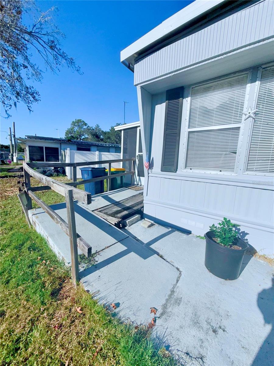 1370 COUNTY DR, TAVARES, FL — photo 23