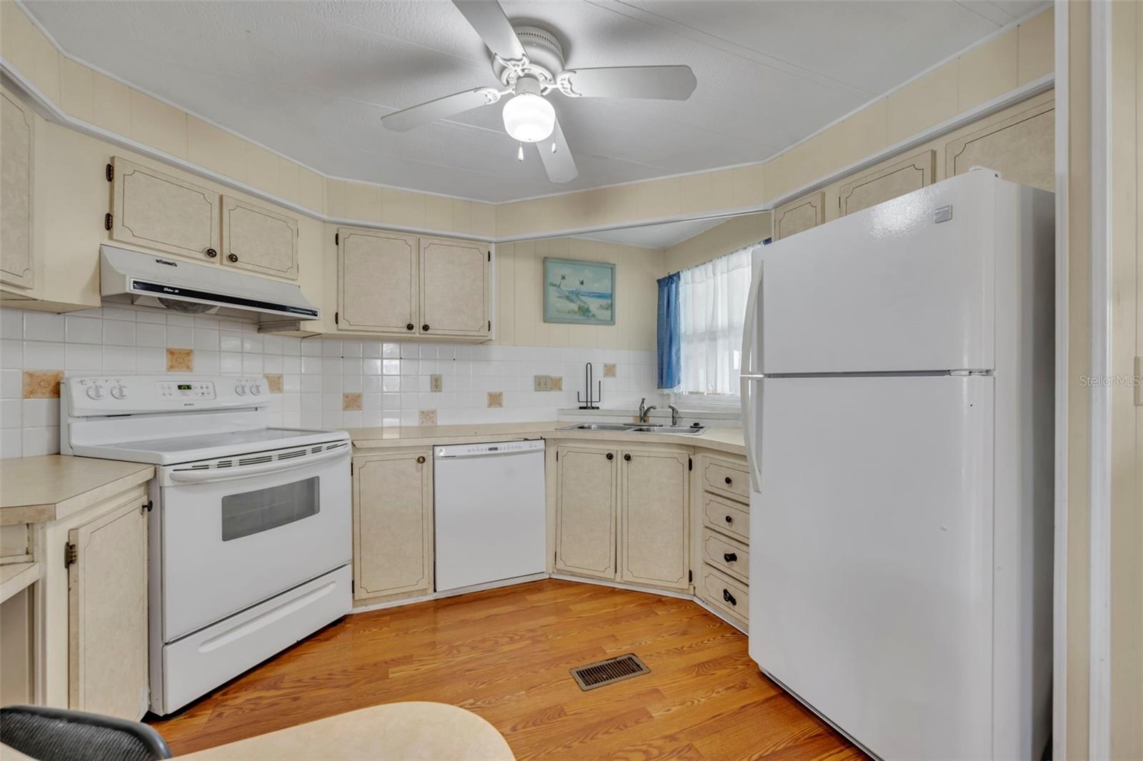 278 KELOU CT, LEESBURG, FL — photo 26
