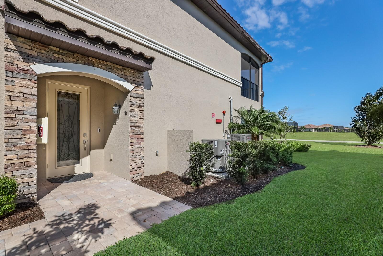 18017 GAWTHROP DR #104, BRADENTON, FL — photo 4