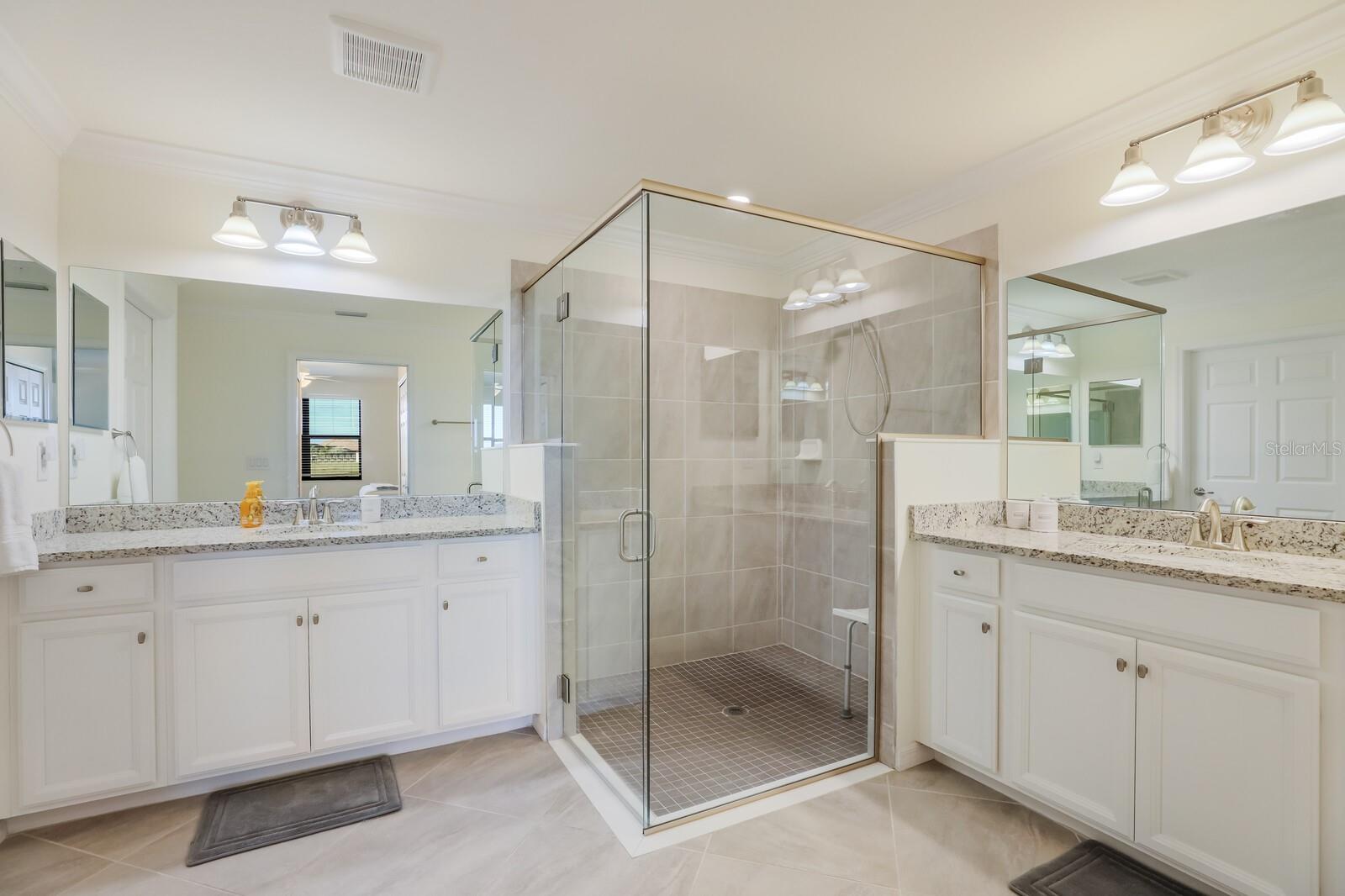 18017 GAWTHROP DR #104, BRADENTON, FL — photo 40