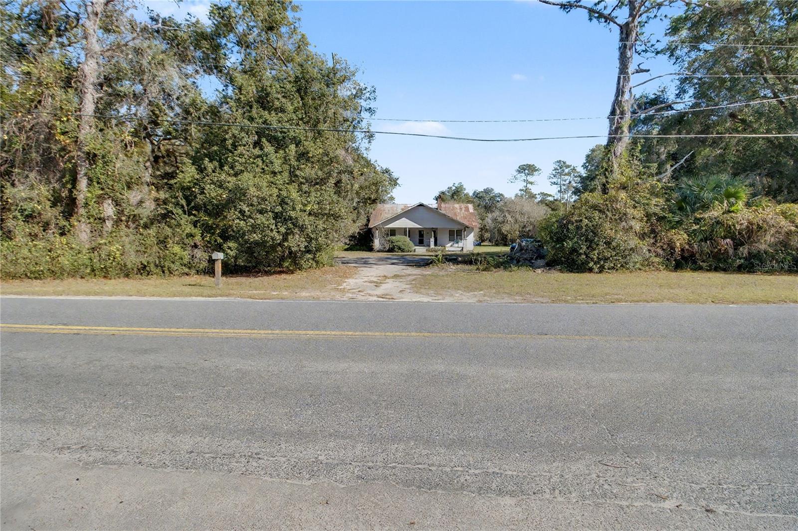 815 NE 145TH AVENUE RD, SILVER SPRINGS, FL — photo 12