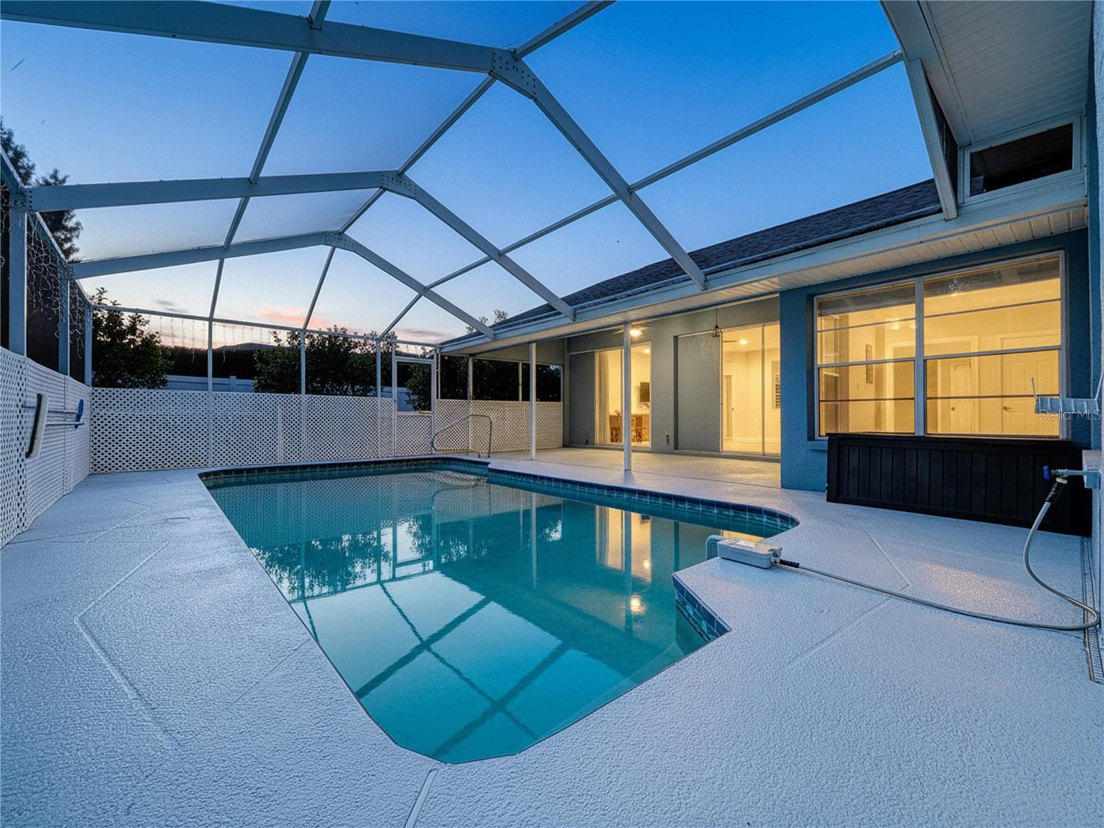 18812 BASCOMB LANE, HUDSON, FL — photo 9