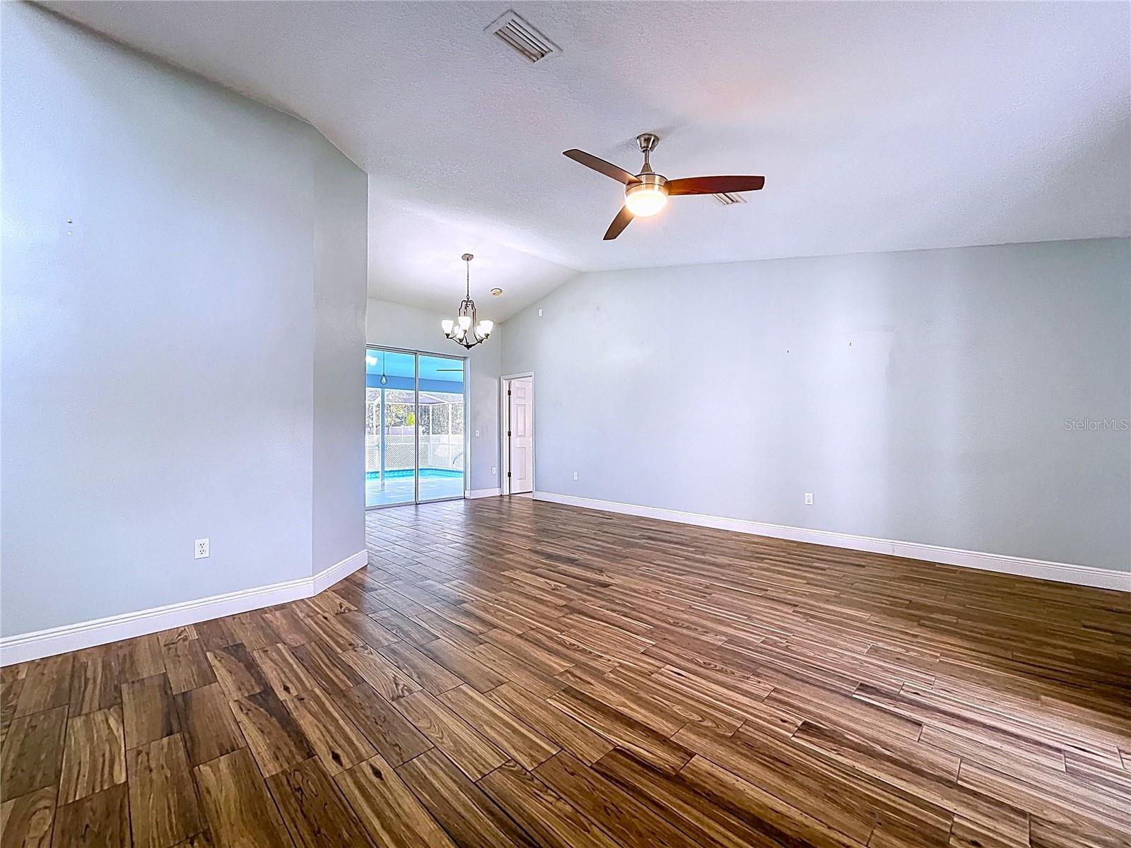 18812 BASCOMB LANE, HUDSON, FL — photo 18