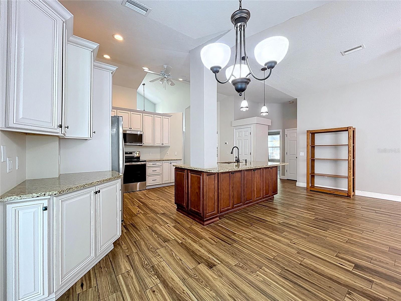 18812 BASCOMB LANE, HUDSON, FL — photo 27
