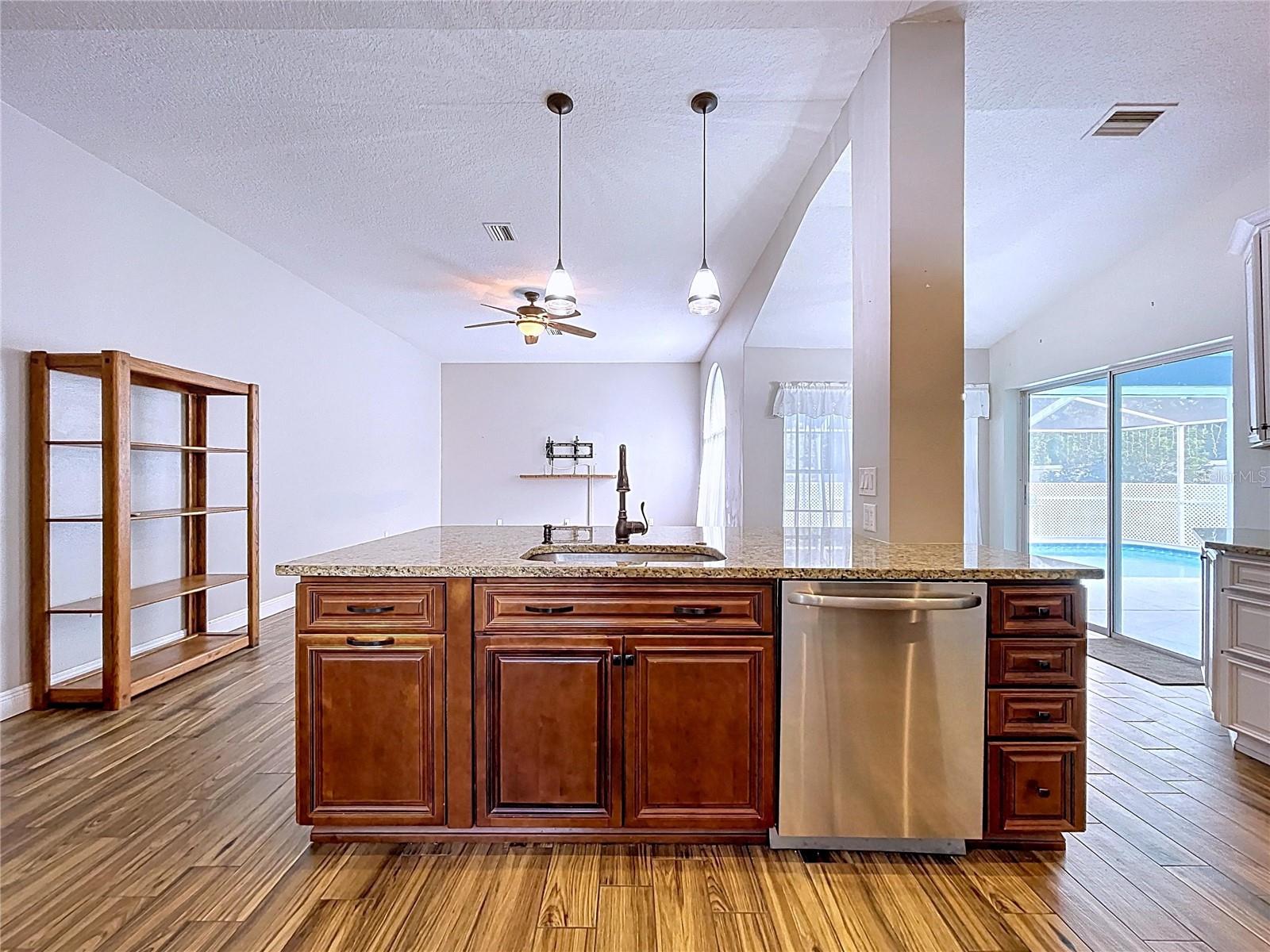 18812 BASCOMB LANE, HUDSON, FL — photo 29