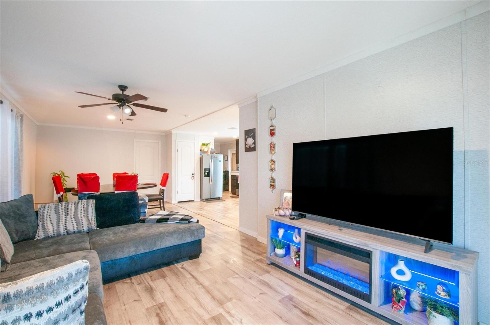 2837 NE PERSIMMON DR, ARCADIA, FL — photo 4