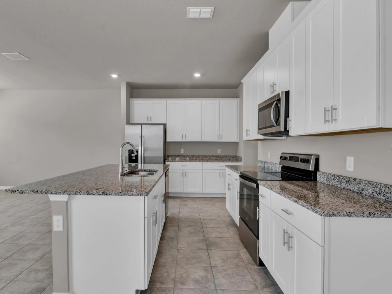 2447 GOLD DUST DR, CLERMONT, FL — photo 30
