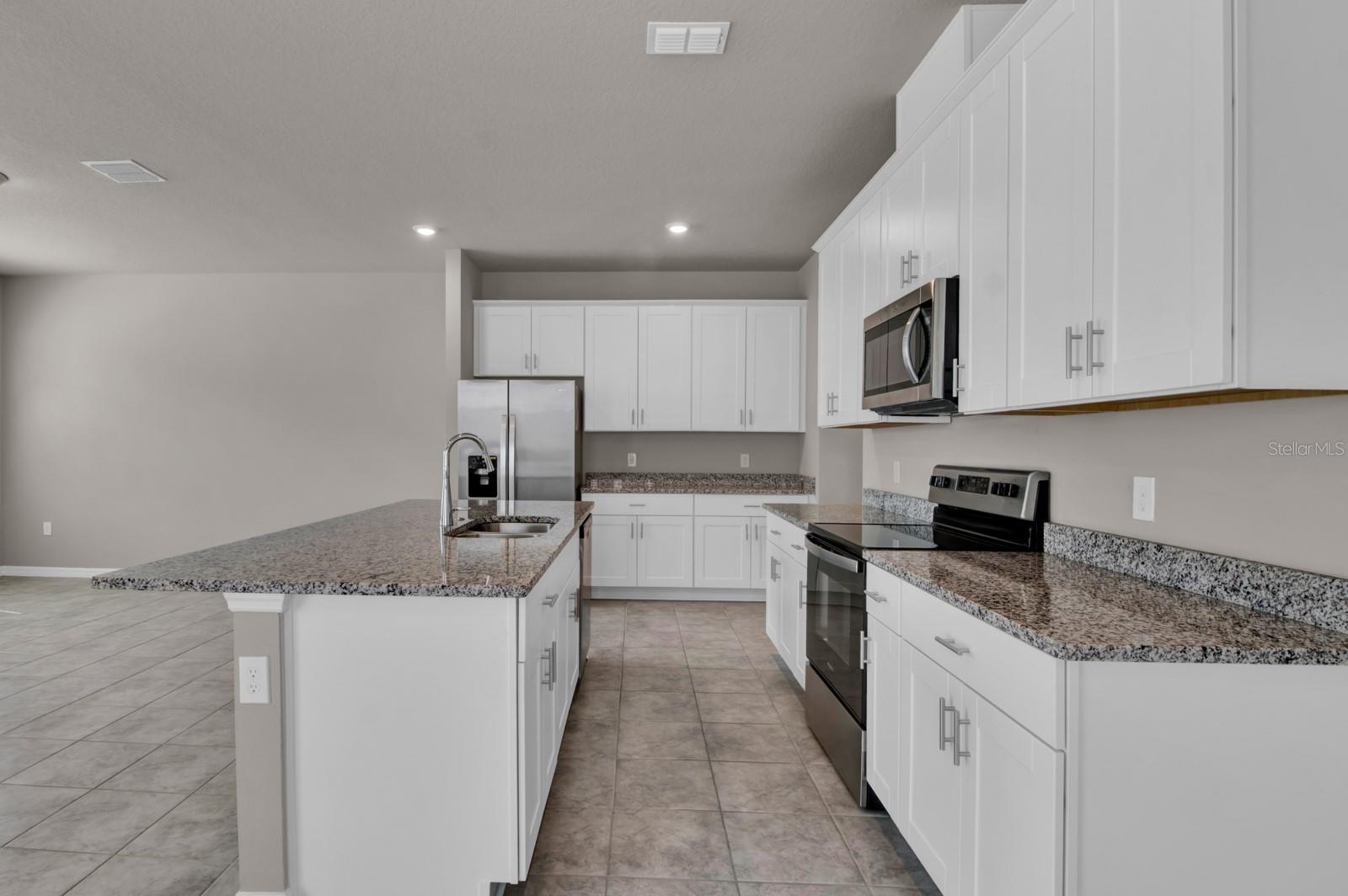2447 GOLD DUST DR, CLERMONT, FL — photo 29