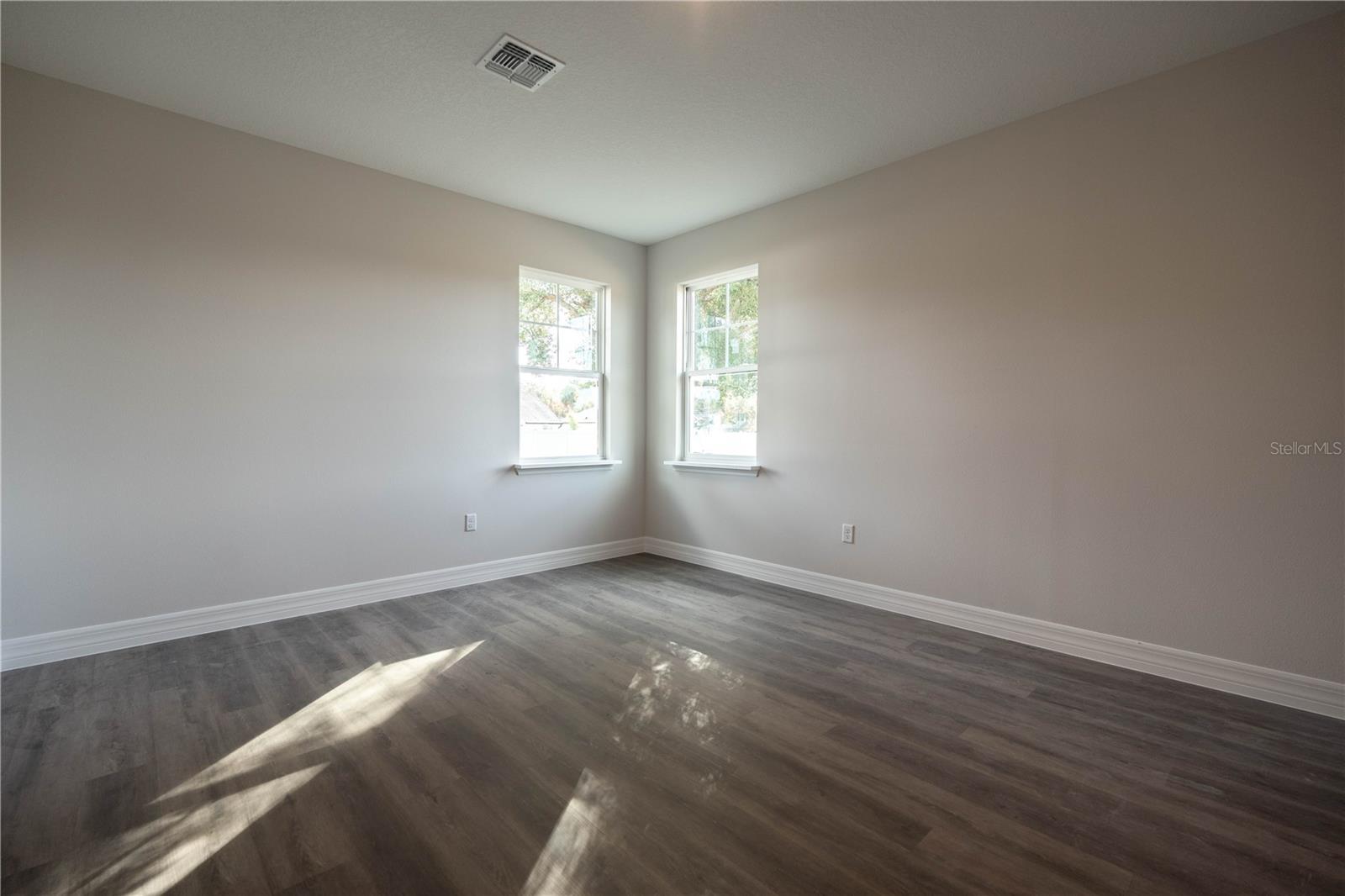 834 N JOANNA AVE, TAVARES, FL — photo 34