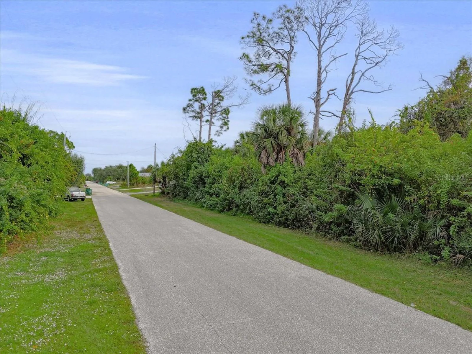 11947 HELICON AVE, PORT CHARLOTTE, FL — photo 2