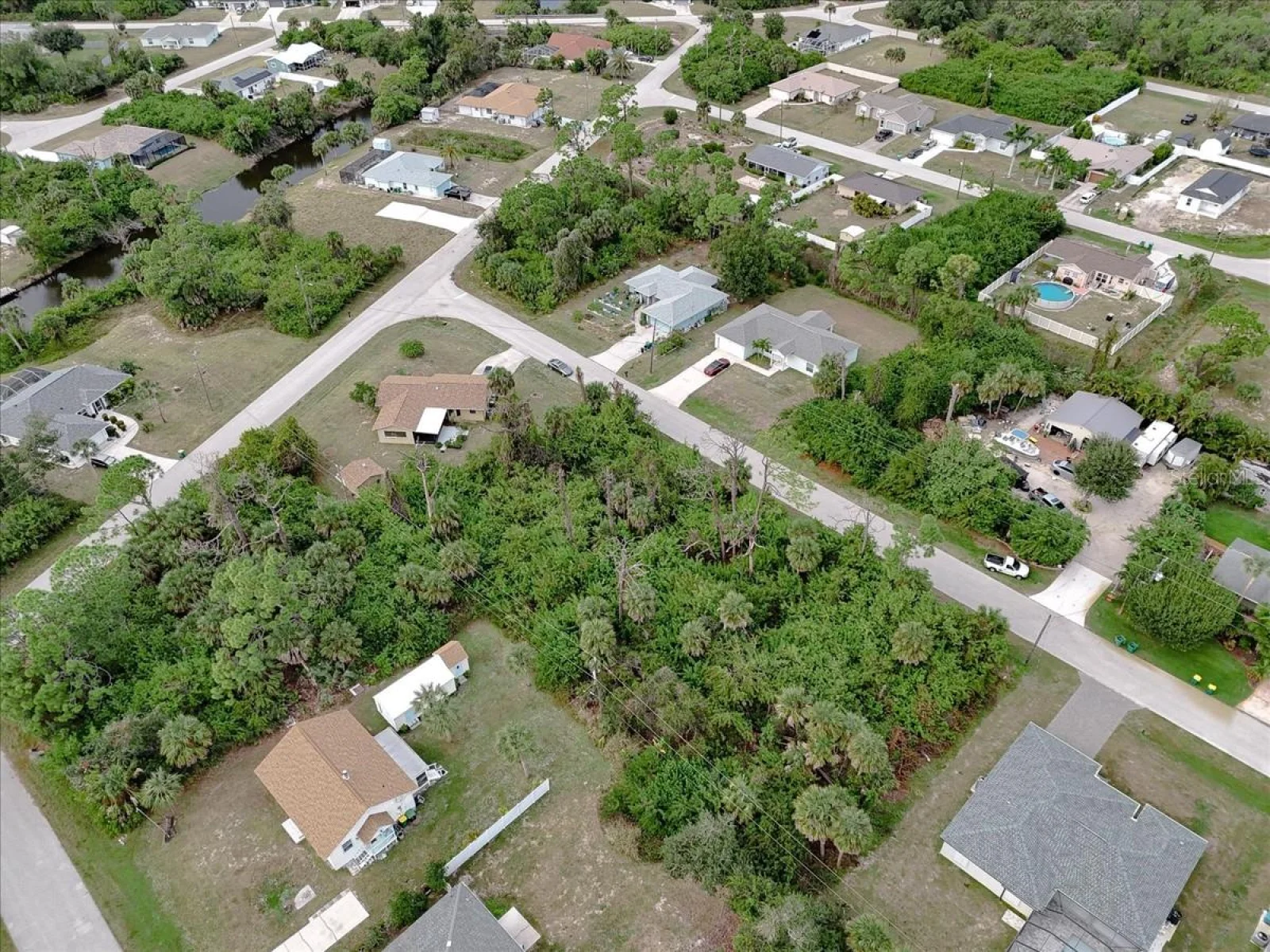 11947 HELICON AVE, PORT CHARLOTTE, FL — photo 17