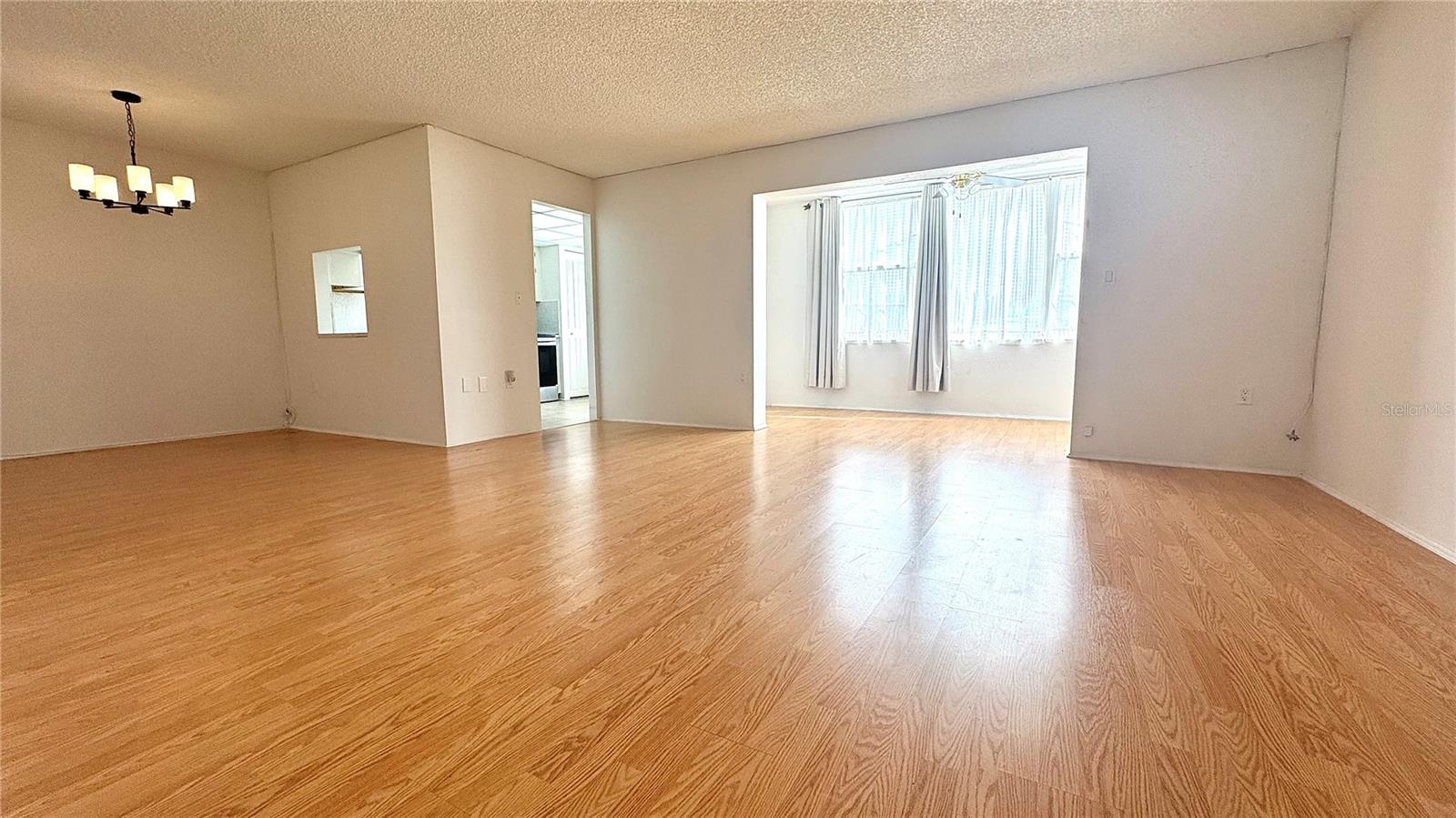 1900 68TH ST N #106, ST PETERSBURG, FL — photo 3
