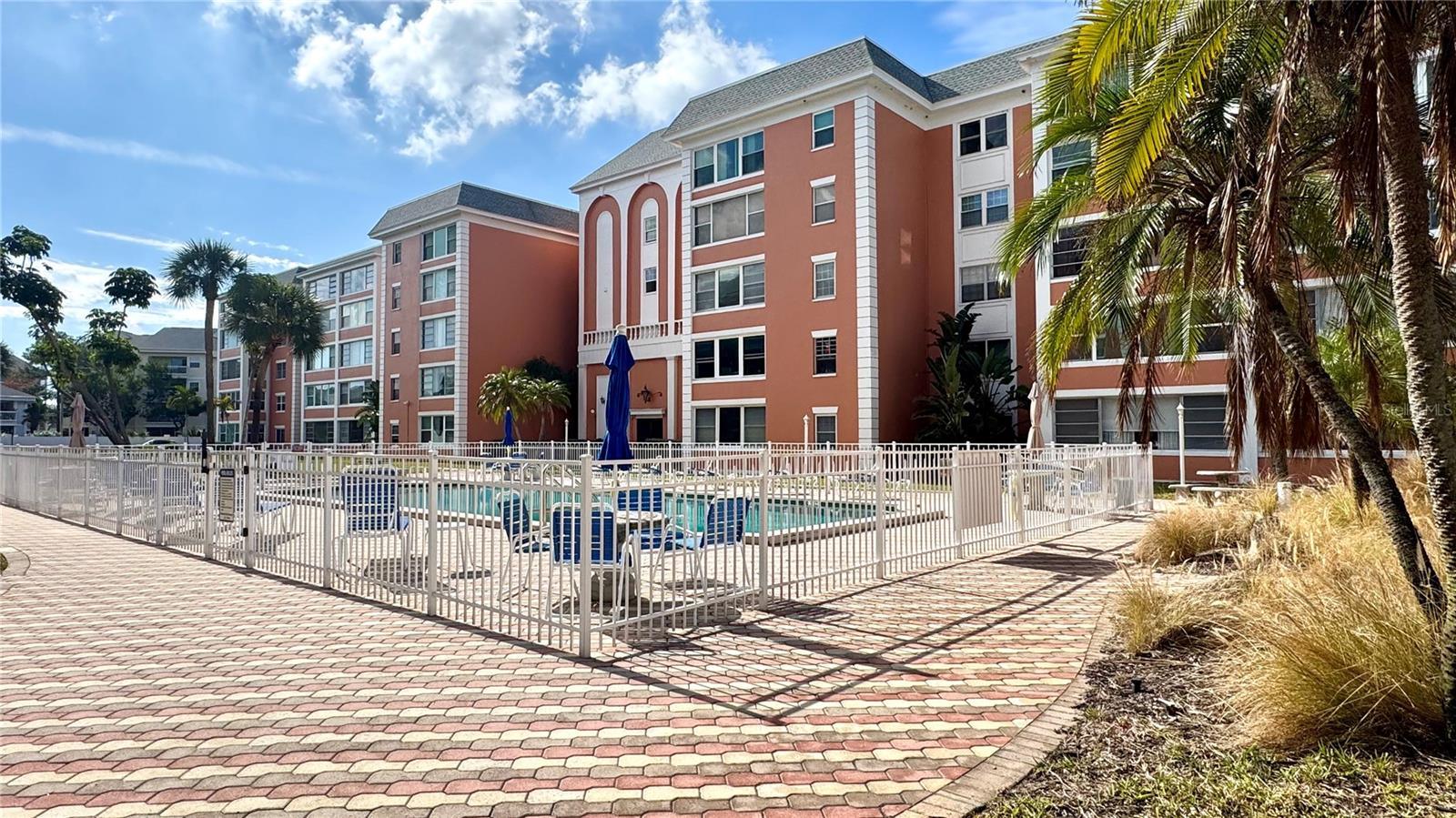 1900 68TH ST N #106, ST PETERSBURG, FL — photo 13
