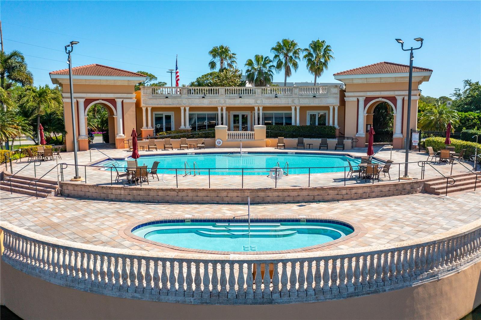 6 ACADEMY WAY S #23A, ST PETERSBURG, FL — photo 32