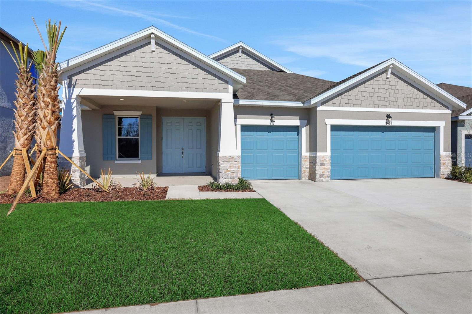 17429 VALLEYWOOD PKWY, LAND O LAKES, FL