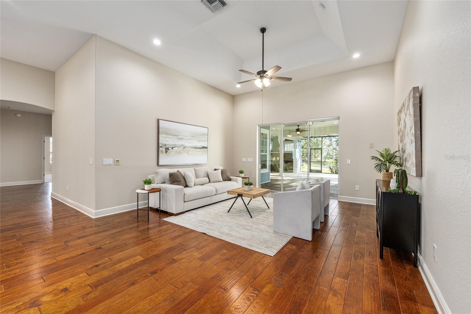 1568 BLACK LAKE DR, THE VILLAGES, FL — photo 11