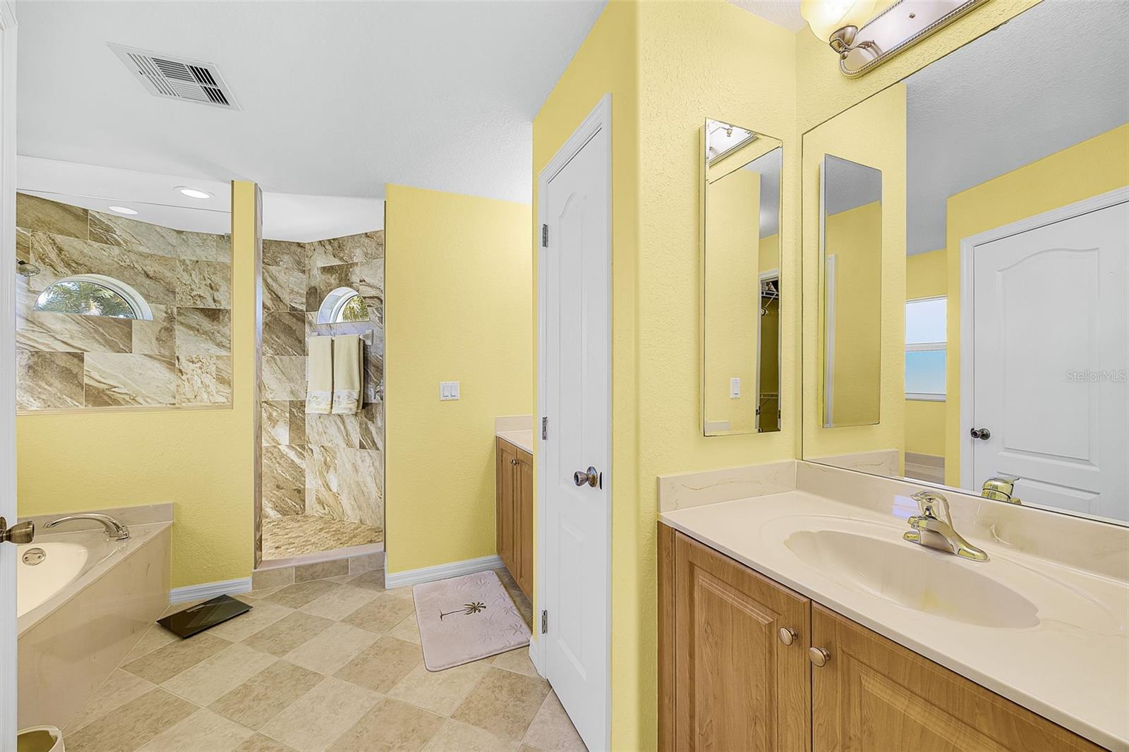 430 NW 39TH AVE, CAPE CORAL, FL — photo 20