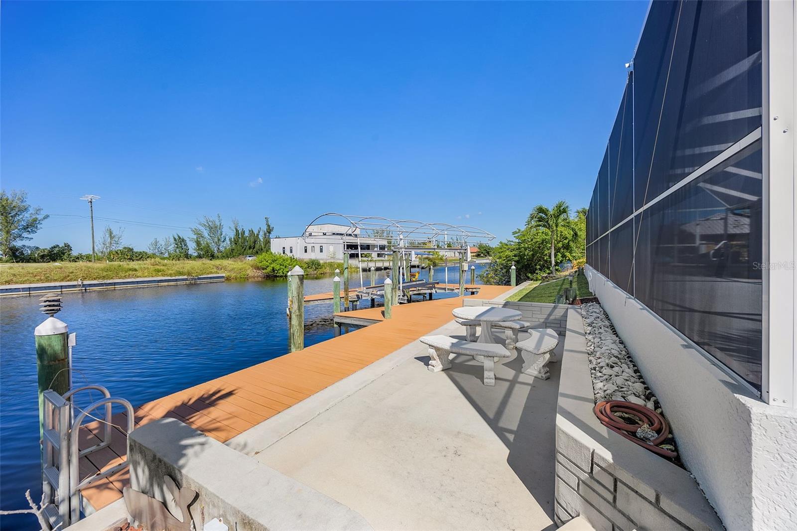 430 NW 39TH AVE, CAPE CORAL, FL — photo 38