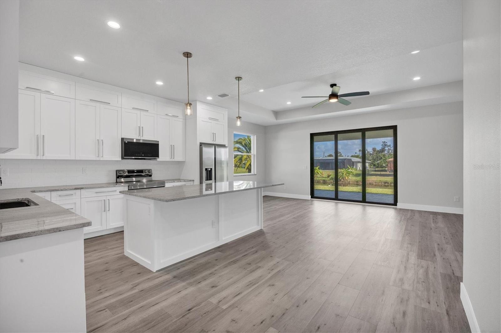 9 BUNKER PL, ROTONDA WEST, FL — photo 10