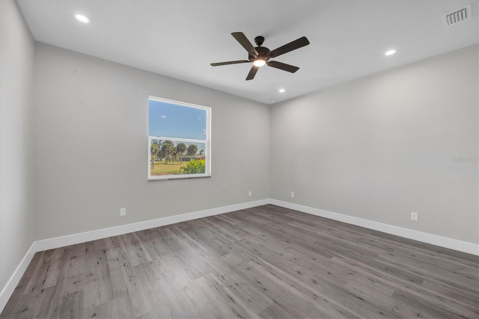 9 BUNKER PL, ROTONDA WEST, FL — photo 18