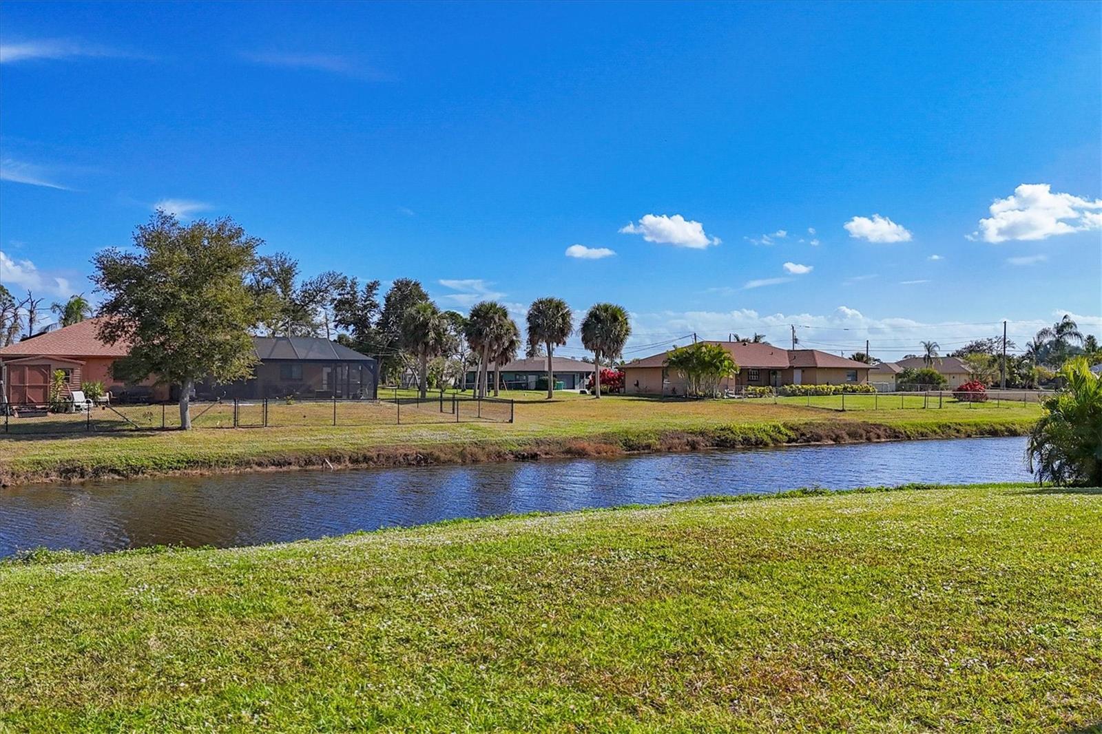 9 BUNKER PL, ROTONDA WEST, FL — photo 32
