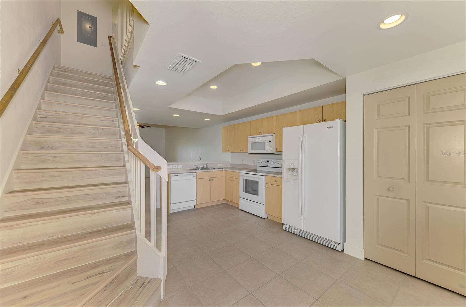 1246 RIO DE JANEIRO AVE #510, PUNTA GORDA, FL — photo 5