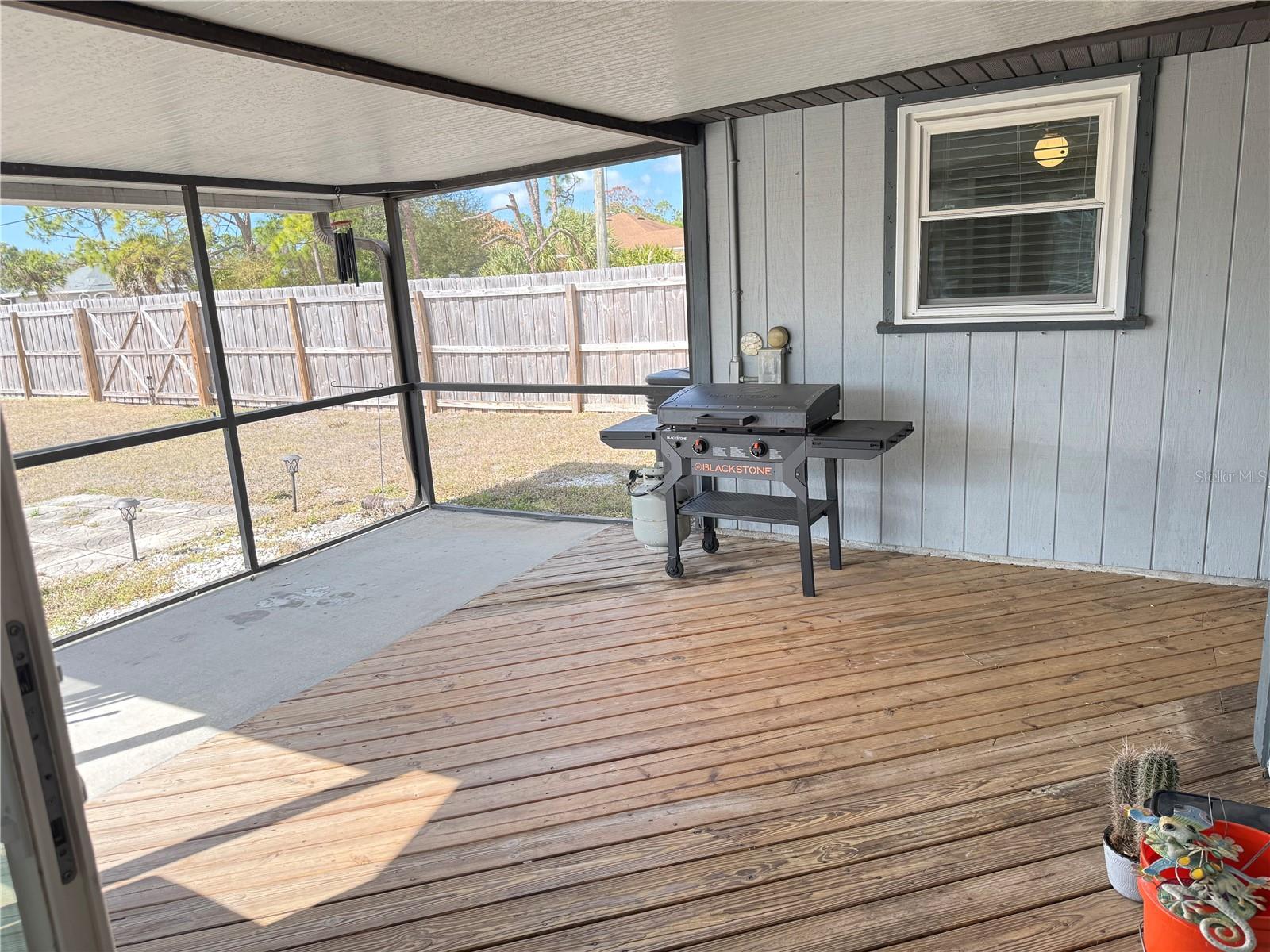 2987 N BISCAYNE DR, NORTH PORT, FL — photo 17