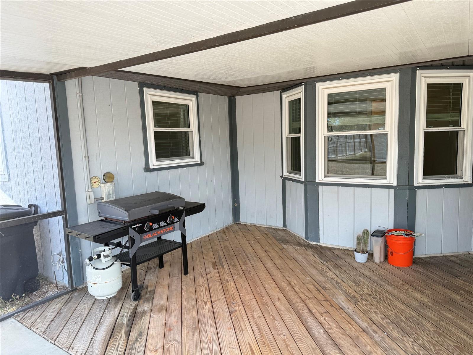 2987 N BISCAYNE DR, NORTH PORT, FL — photo 16