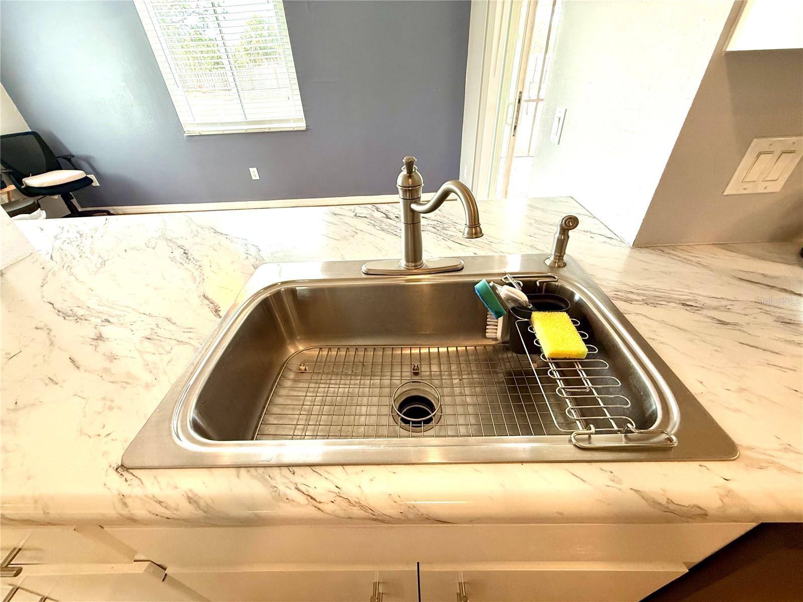 2987 N BISCAYNE DR, NORTH PORT, FL — photo 27