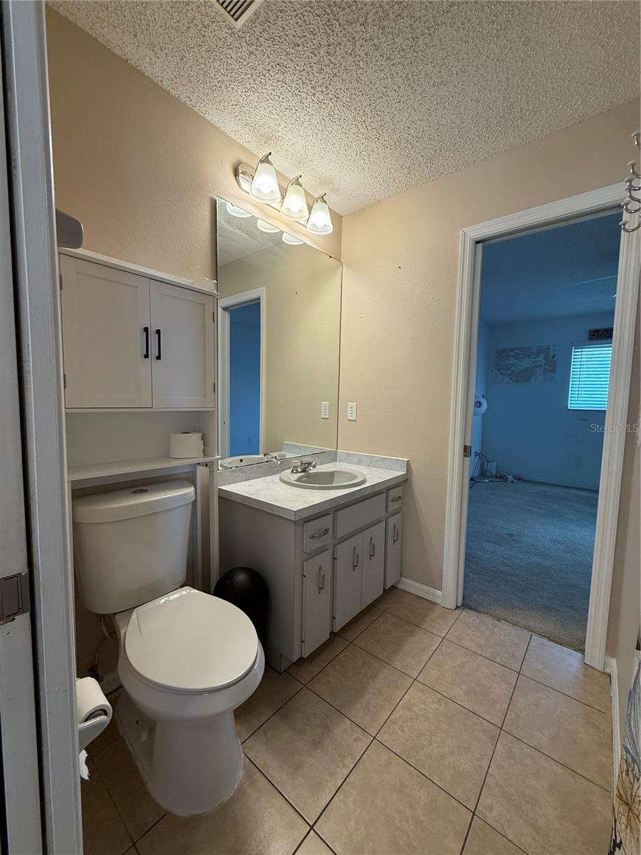 2987 N BISCAYNE DR, NORTH PORT, FL — photo 37