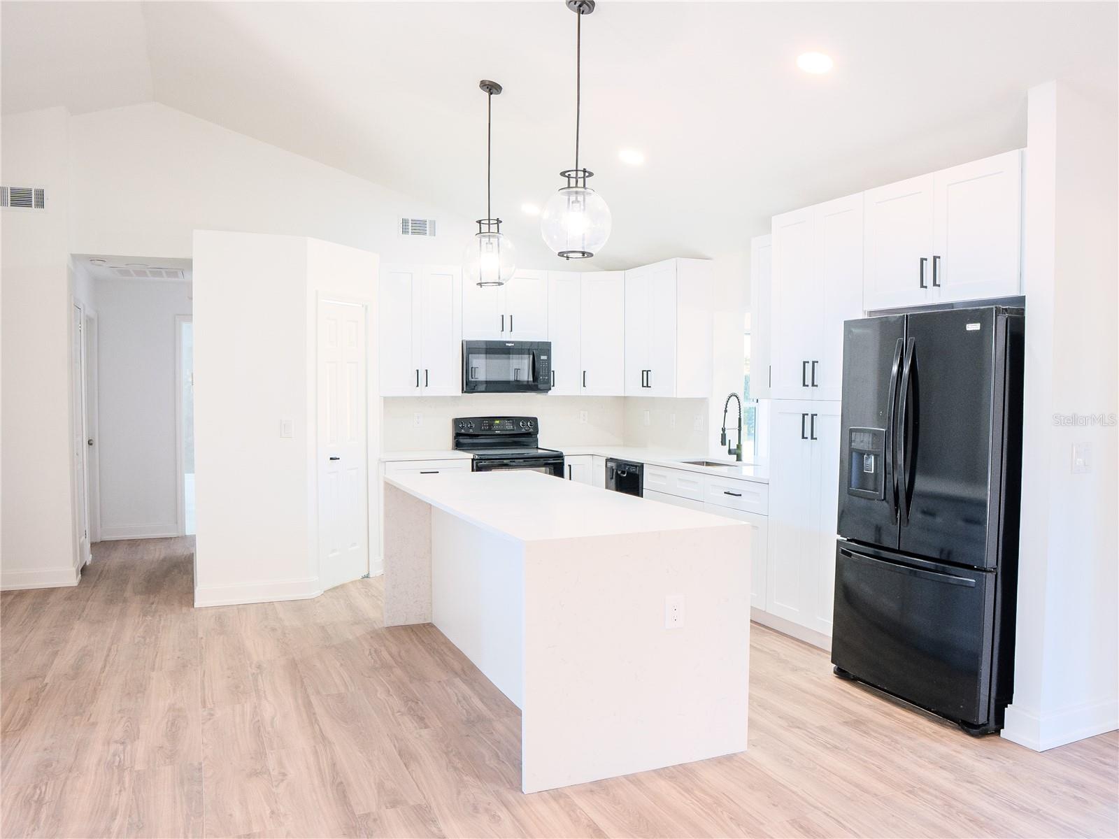 10711 LAKE HILL DR, CLERMONT, FL — photo 17