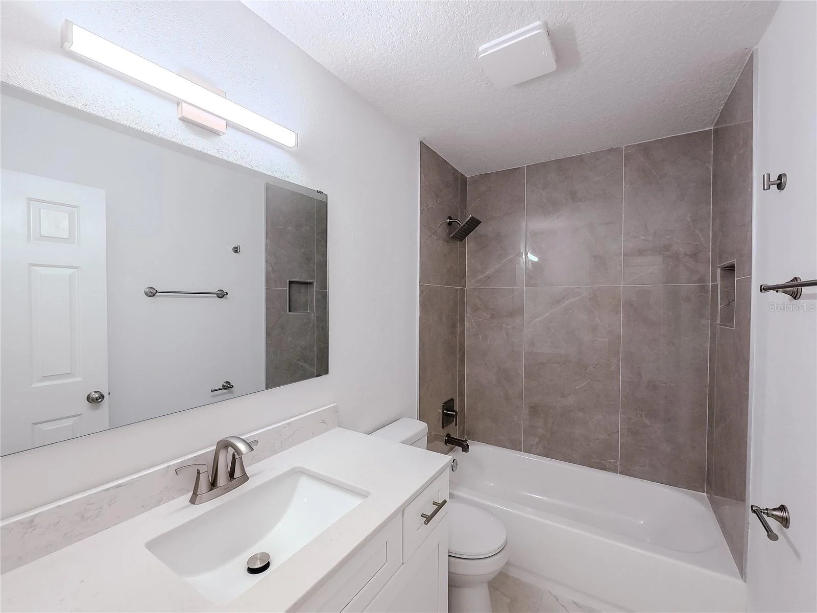 10711 LAKE HILL DR, CLERMONT, FL — photo 37