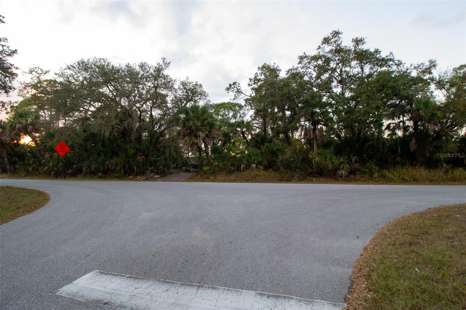 15038 CRESENT AVE, PORT CHARLOTTE, FL — photo 3