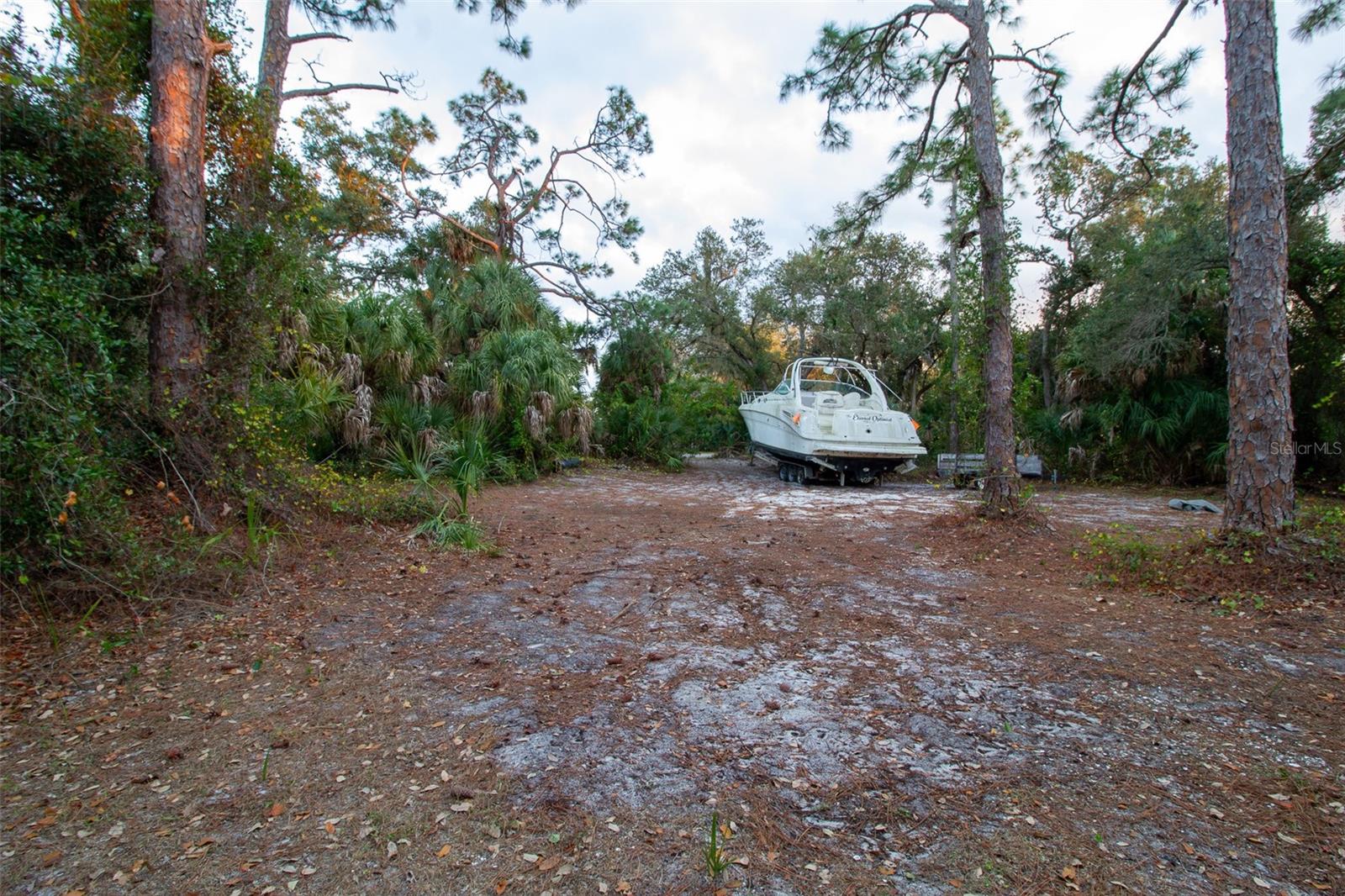 15038 CRESENT AVE, PORT CHARLOTTE, FL — photo 8