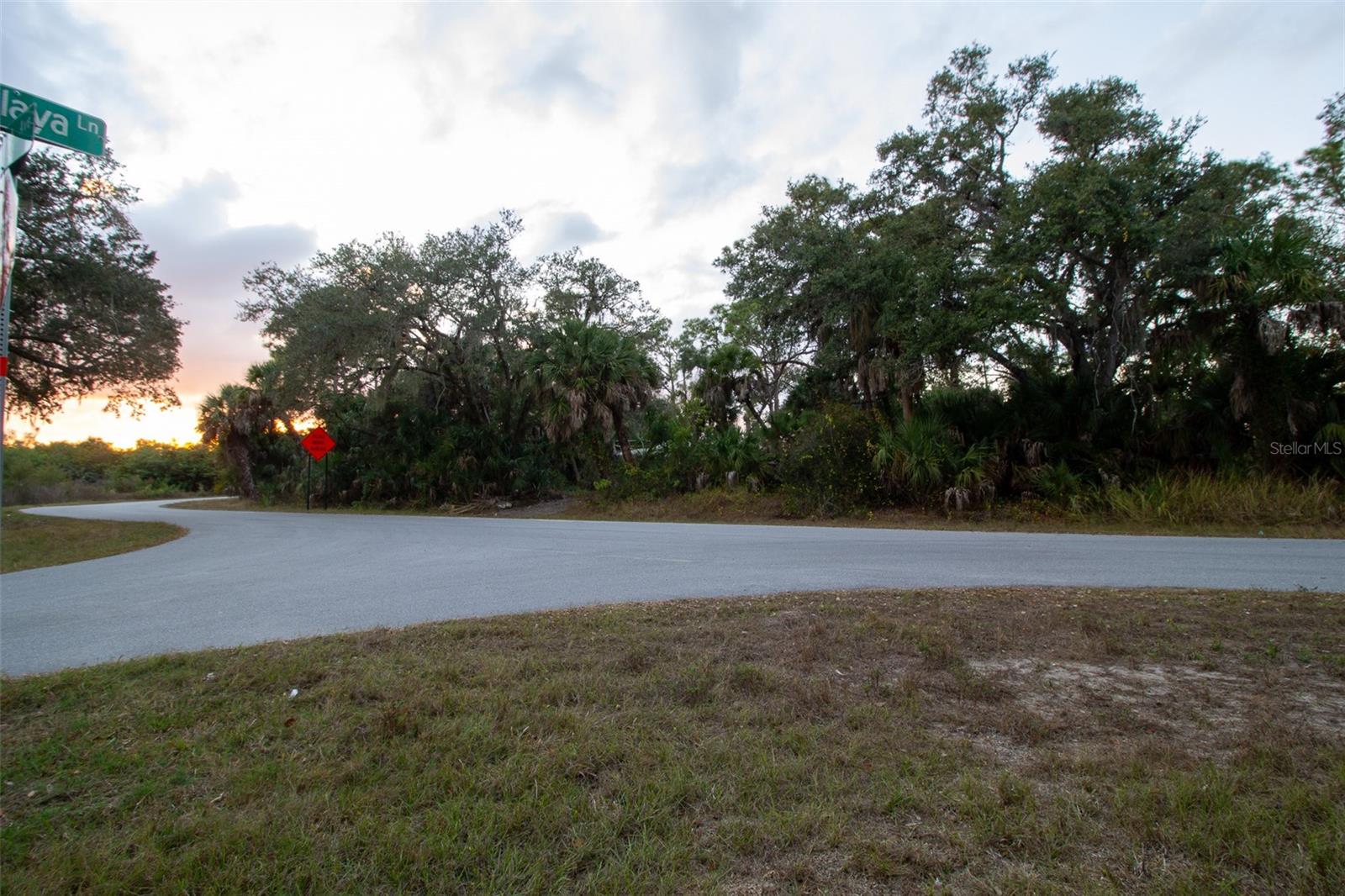 15038 CRESENT AVE, PORT CHARLOTTE, FL — photo 10