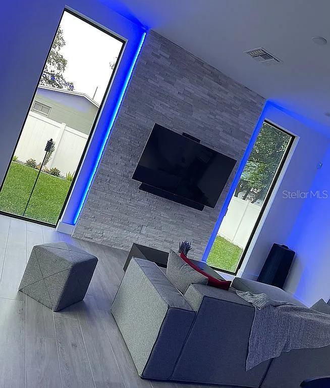 4217 W ARCH ST, TAMPA, FL — photo 22