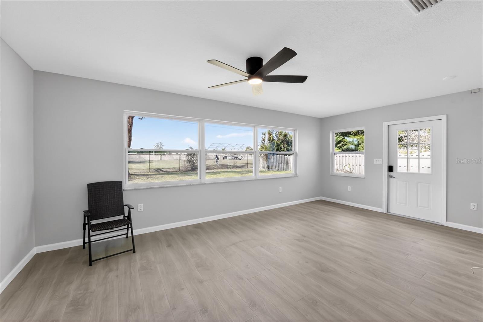6224 7TH AVENUE DR W, BRADENTON, FL — photo 7