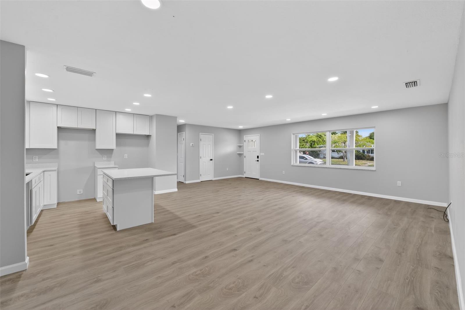 6224 7TH AVENUE DR W, BRADENTON, FL — photo 14