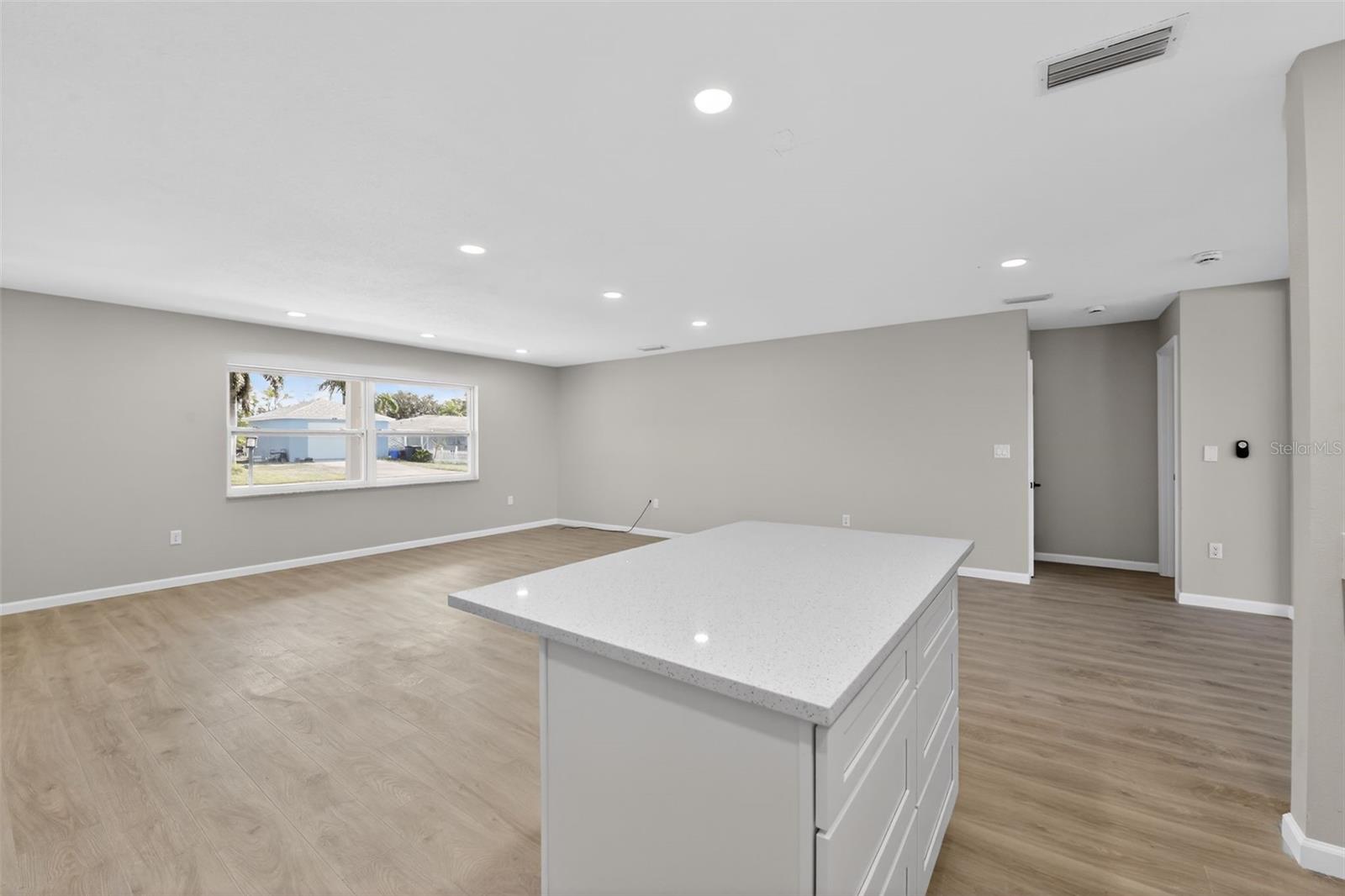 6224 7TH AVENUE DR W, BRADENTON, FL — photo 16