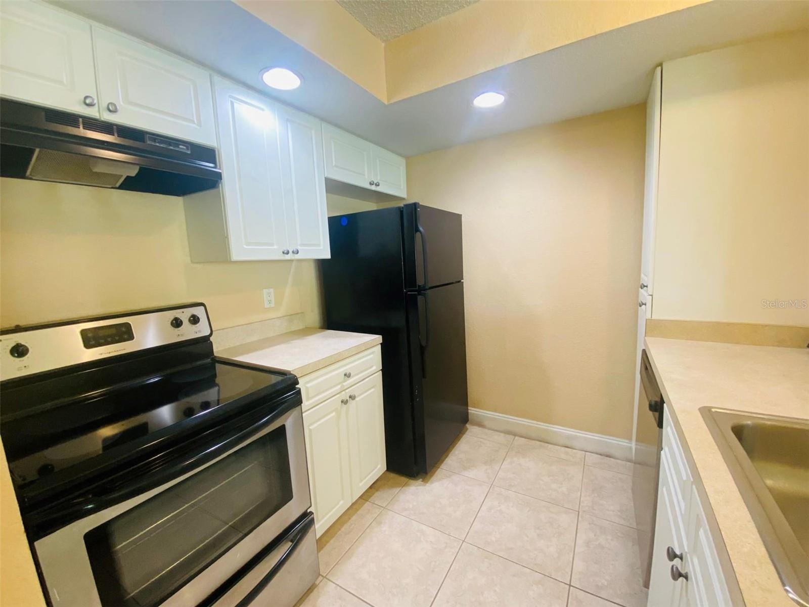 5773 GATLIN AVE #616, ORLANDO, FL — photo 8