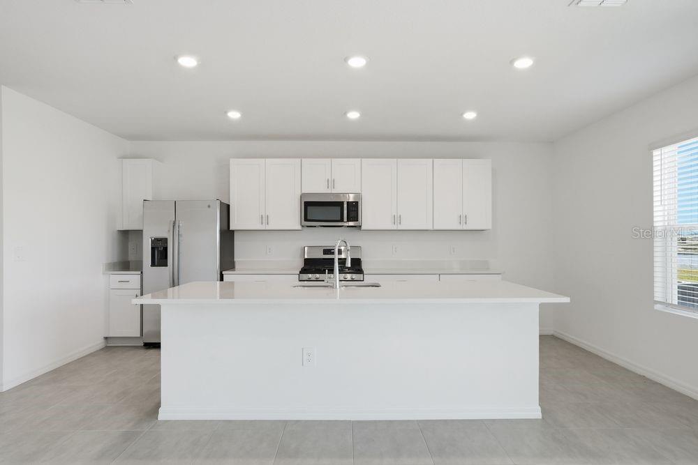 13243 COMMONS AVE, PARRISH, FL — photo 2