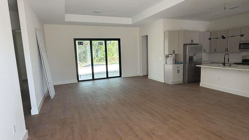 1400 MENDAVIA TER, NORTH PORT, FL — photo 41