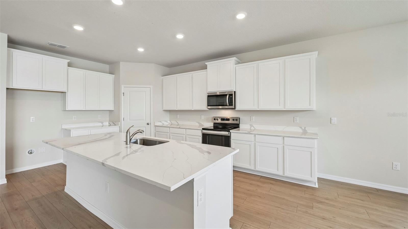 10405 WOODLAND GARDEN WAY, PARRISH, FL — photo 4