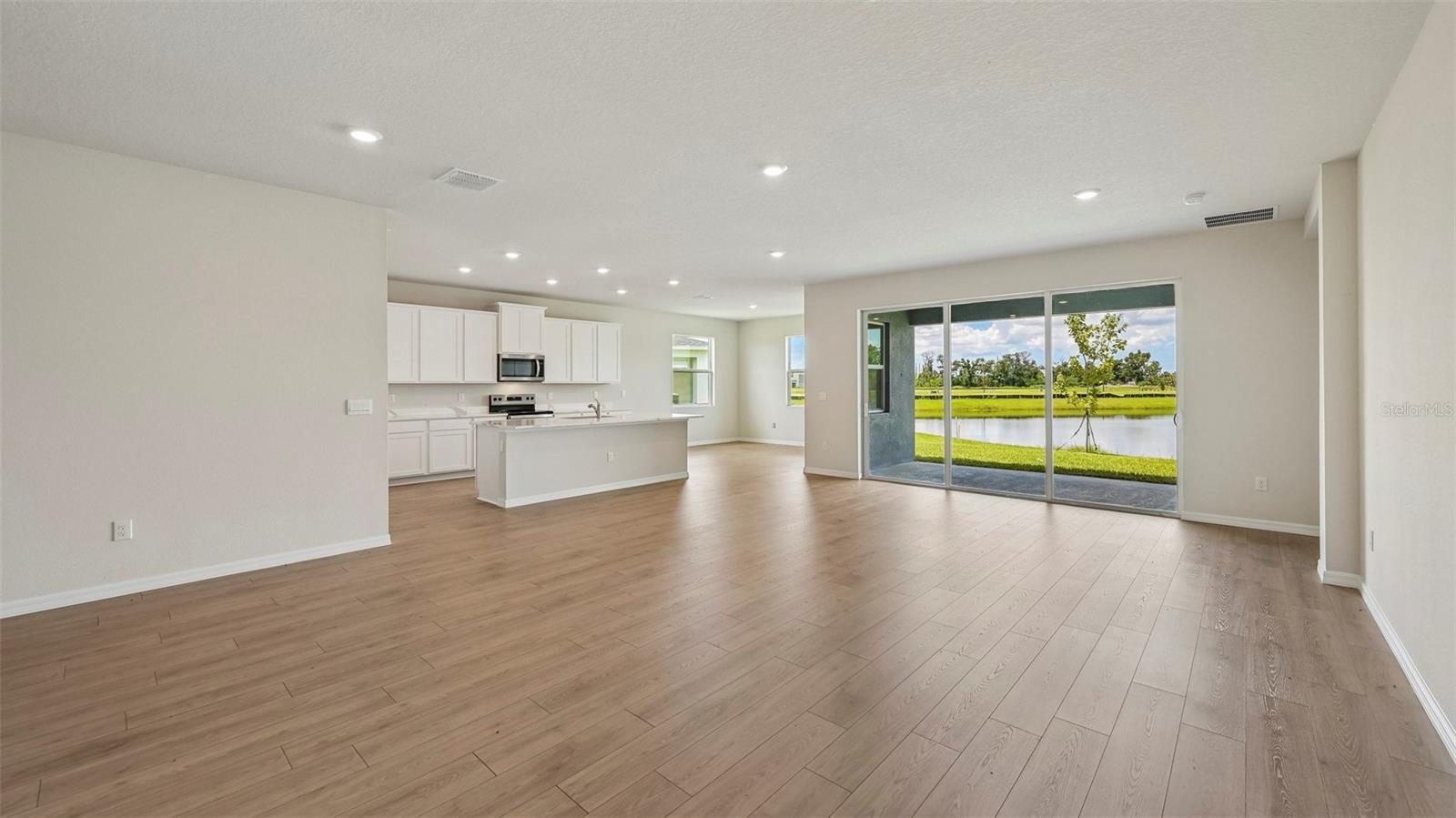 10405 WOODLAND GARDEN WAY, PARRISH, FL — photo 9
