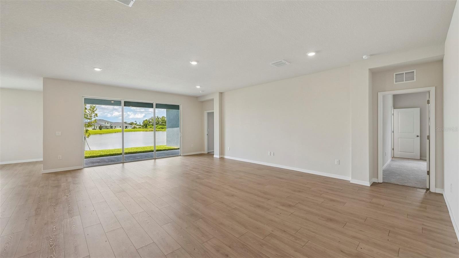 10405 WOODLAND GARDEN WAY, PARRISH, FL — photo 12